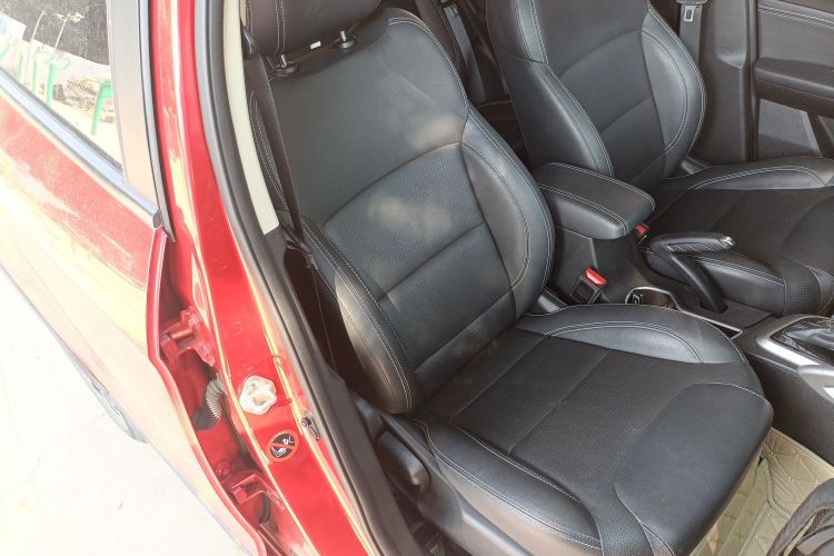 吉利汽车 远景X3 2017款 1.5L 自动精英型局部细节41