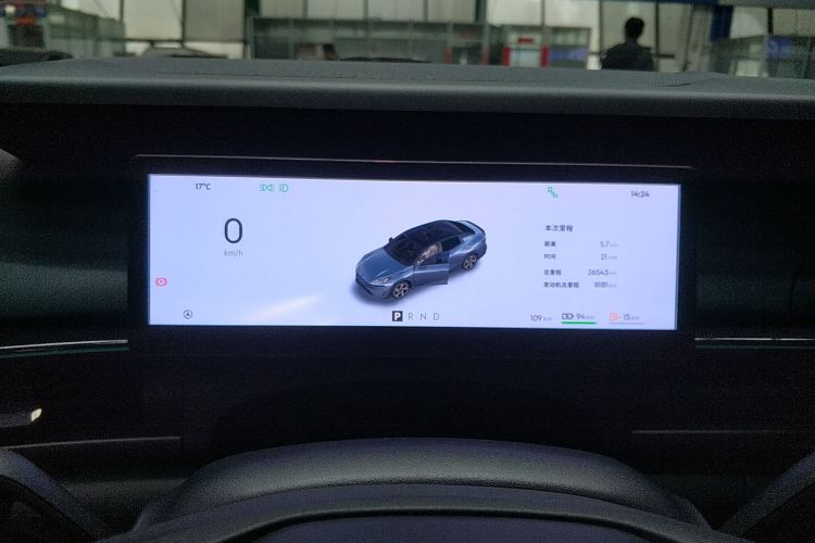 领克07 2024款 EM-P 126长续航 Halo中控内饰14