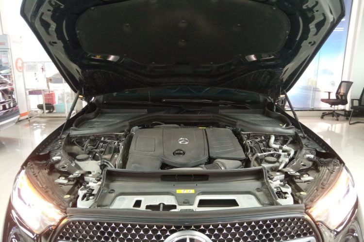 奔驰GLC 2023款 改款 GLC 260 L 4MATIC 豪华型 5座局部细节24