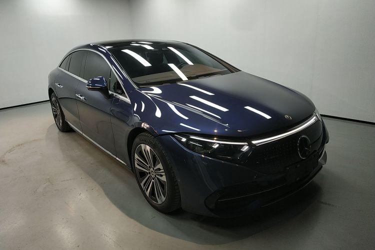 奔驰EQS 2022款 改款 450+ 先锋版车身外观3