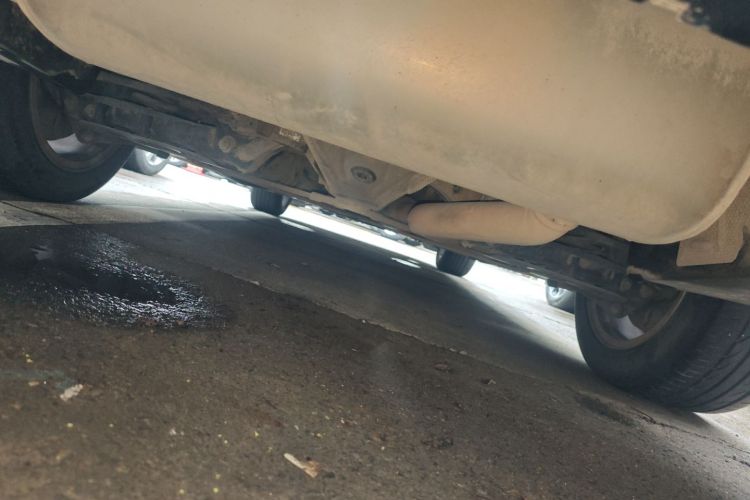 宝马3系GT 2017款 320i 时尚型局部细节9009