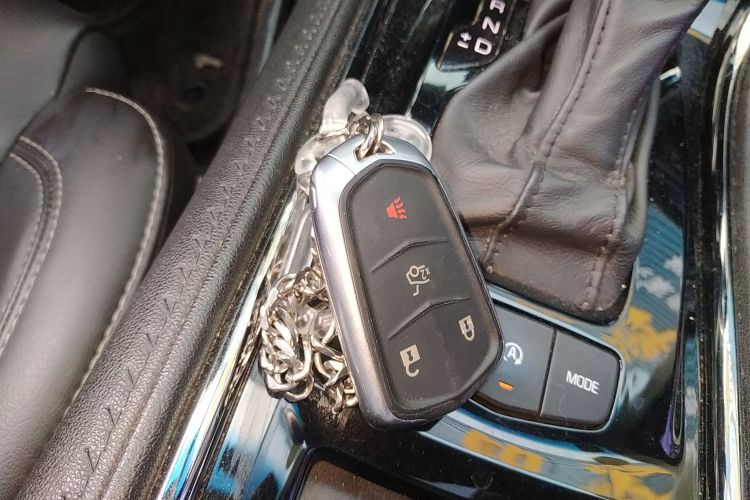 凯迪拉克ATS-L 2017款 28T 技术型中控内饰7001