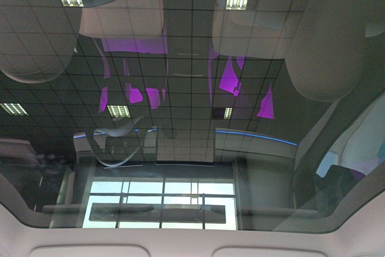 特斯拉 Model Y 2024款 长续航全轮驱动版中控内饰22