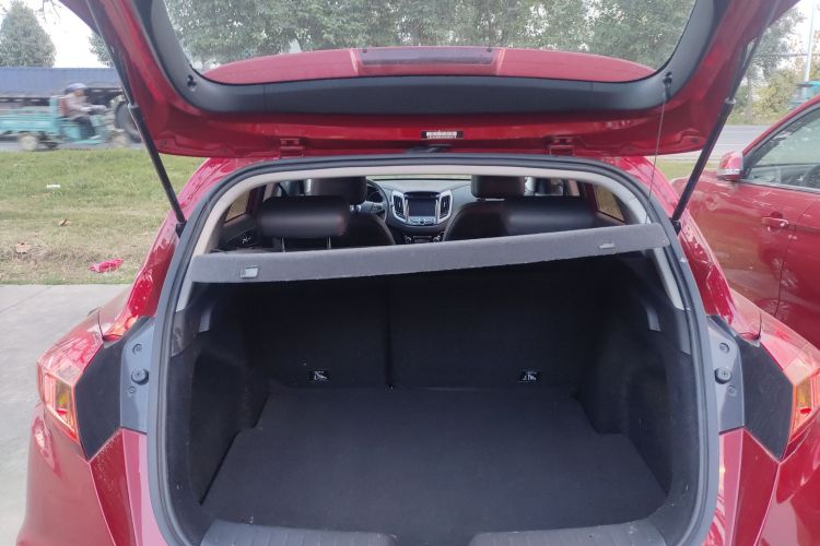 长安 逸动 2016款 XT 1.6L 手动俊酷型局部细节23