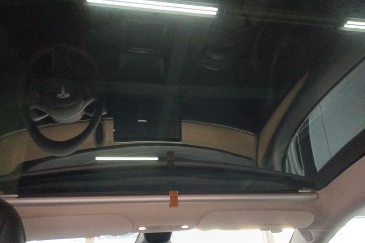 特斯拉 Model Y 2022款 后轮驱动版局部细节22