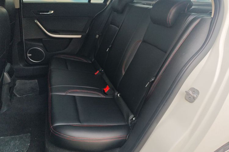 观致3 2018款 三厢 1.6L 自动领先型中控内饰21