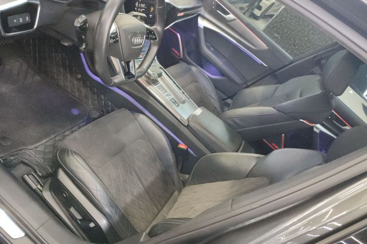 奥迪A6L 2021款 55 TFSI quattro 尊享动感型局部细节19