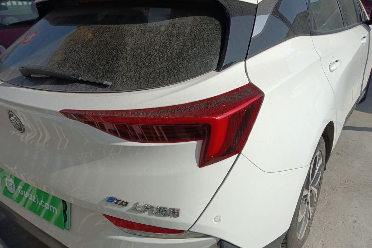 别克 微蓝6 2019款 互联智享型车身外观9