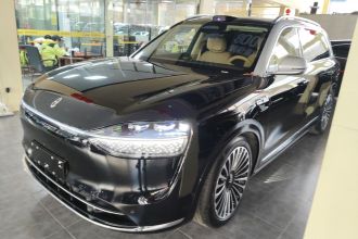 鸿蒙智行 问界M9 2025款 增程 Ultra版 52kWh 6座版