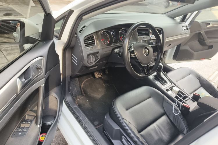 大众 高尔夫 2015款 1.4TSI 自动豪华型中控内饰20