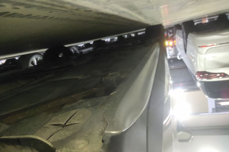 宝马X1 2019款 sDrive18Li 尊享型局部细节9002