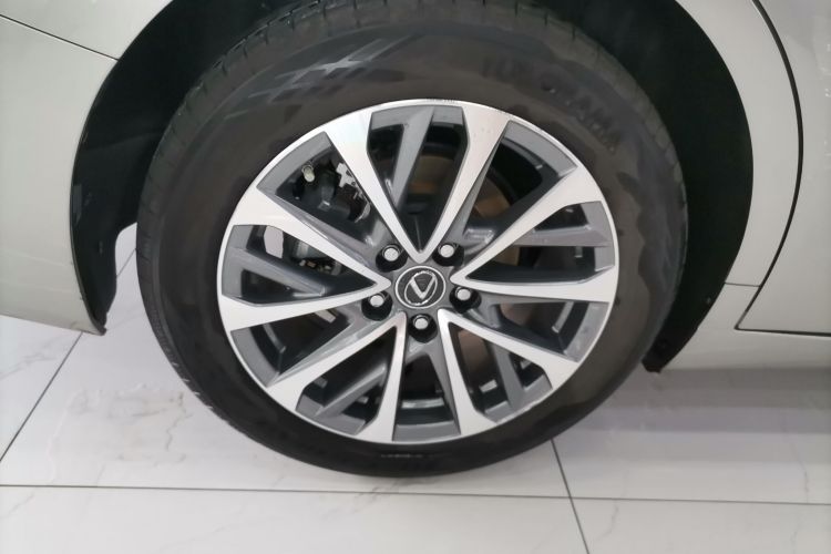 雷克萨斯ES 2022款 200 卓越版车身外观6008