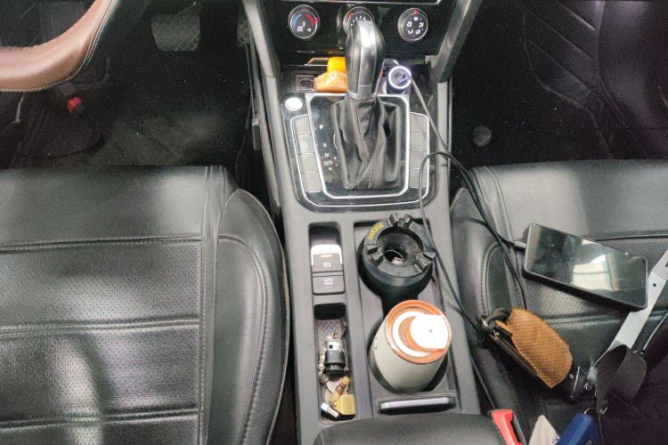 大众 迈腾 2018款 330TSI DSG 领先型局部细节18