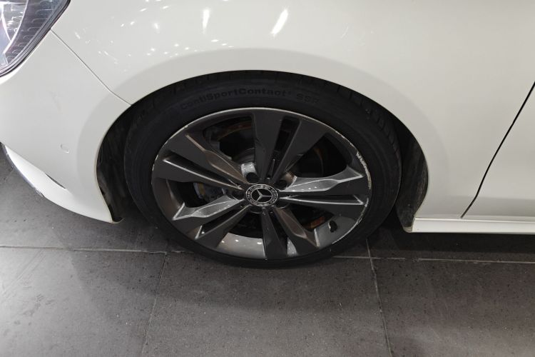 奔驰CLA 2018款 CLA 200 动感型车身外观6007