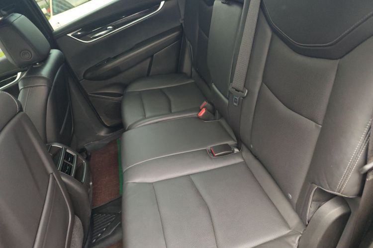 凯迪拉克XT5 2020款 28T 豪华型中控内饰21