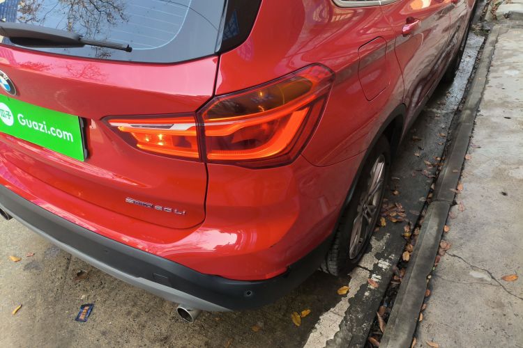 宝马X1 2019款 sDrive20Li 领先型车身外观9