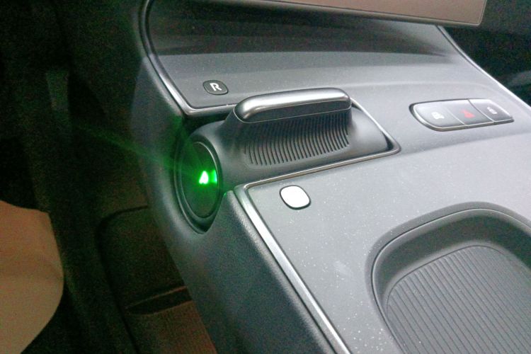 蔚来ET5T 2024款 75kWh Touring中控内饰18