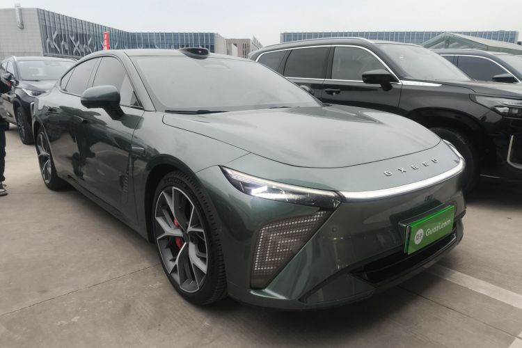 星途 星纪元 ES 2025款 纯电 Ultra旗舰 100kWh车身外观3