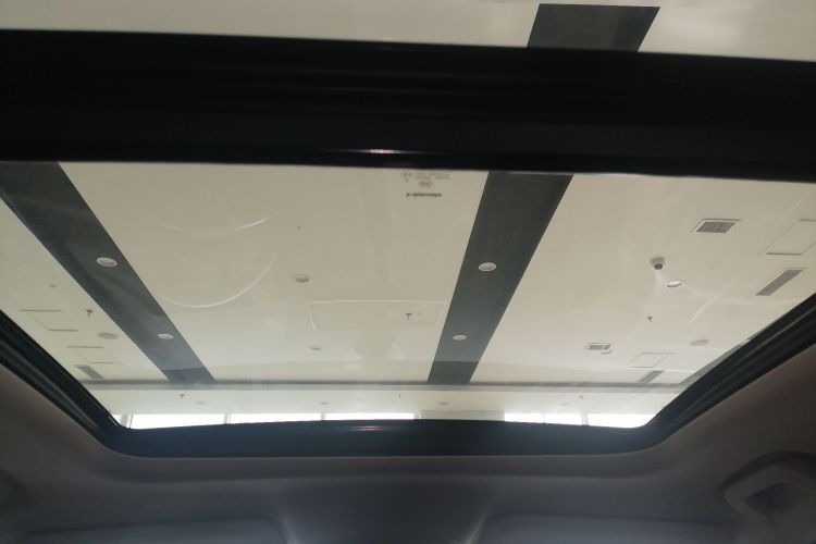 鸿蒙智行 问界M7 2022款 1.5T 后驱舒适版中控内饰22