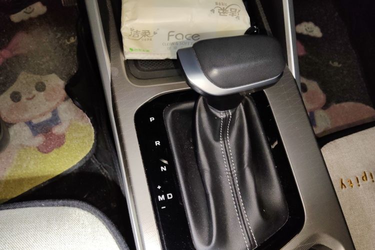 吉利汽车 帝豪 2023款 第4代冠军版 1.5L CVT豪华型中控内饰18