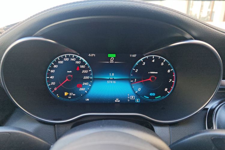 奔驰C级 2021款 C 260 L 运动版中控内饰14