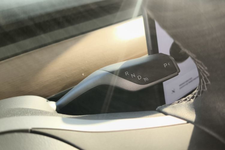 特斯拉 Model 3 2021款 标准续航后驱升级版 3D6中控内饰18