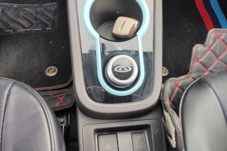 奇瑞 小蚂蚁 2021款 15万蚁粉款 蚁酷版 磷酸铁锂中控内饰18