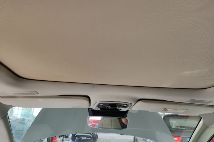 领克05 2020款 2.0TD 两驱耀Plus局部细节22