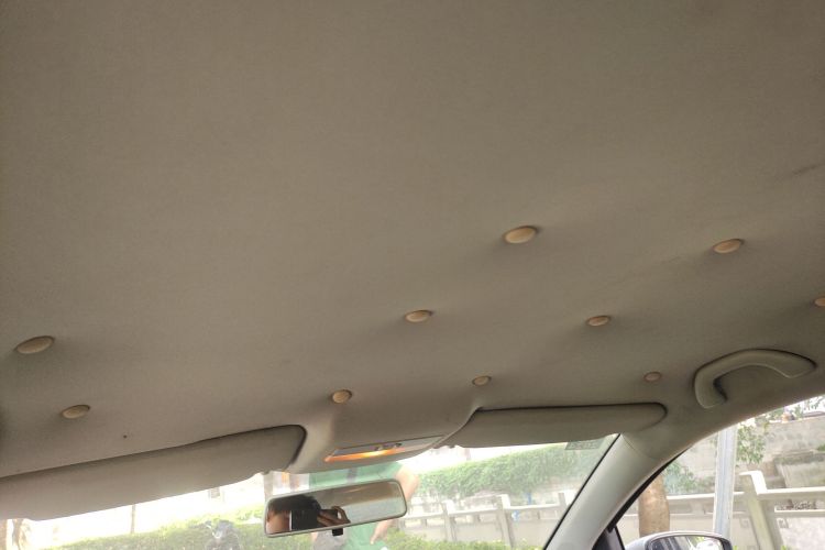 大众 Polo 2011款 1.4L 手动致乐版局部细节22