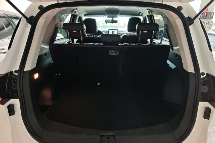 东风风行 风行T5 2022款 盛世款 1.6L 手动筑梦版五座局部细节23