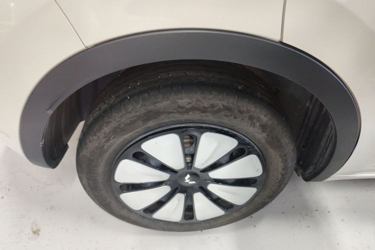 五菱汽车 五菱缤果 2024款 333km 悦享款车身外观6002