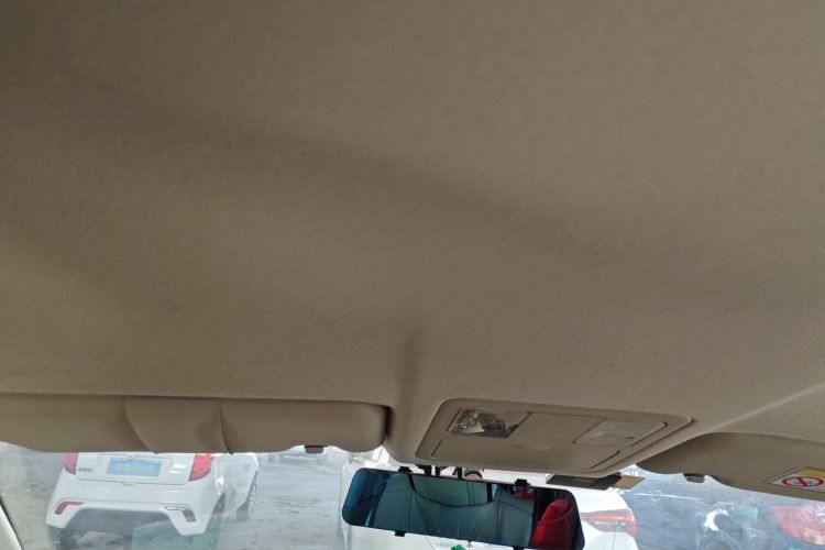 日产 轩逸 2012款 经典 1.6XE 手动舒适版局部细节22