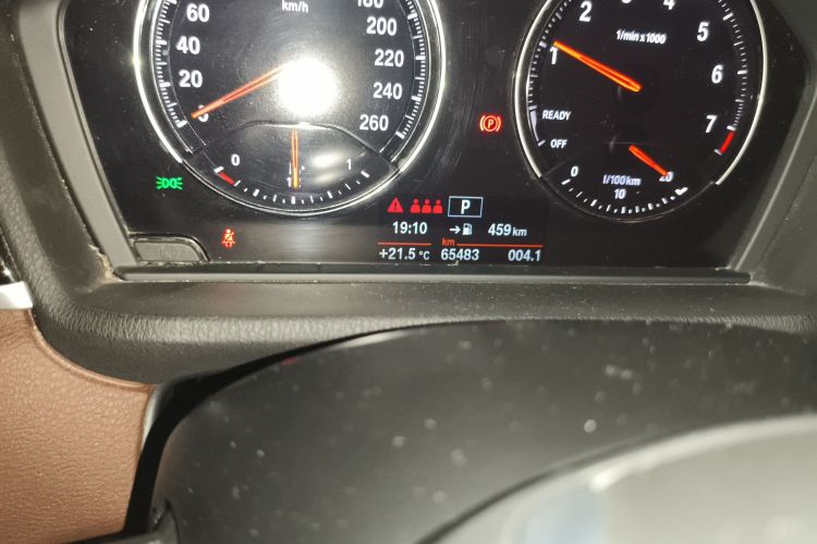 宝马X2 2020款 sDrive20i M越野套装中控内饰15