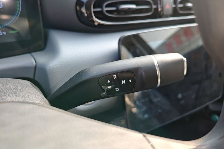 零跑汽车 零跑T03 2025款 310舒享版中控内饰18