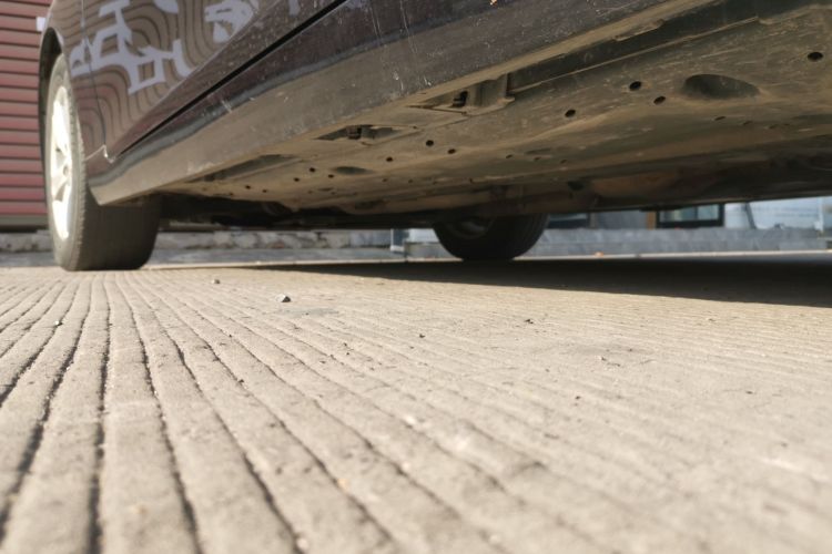 丰田 锐志 2010款 2.5S 风度菁华版局部细节9003