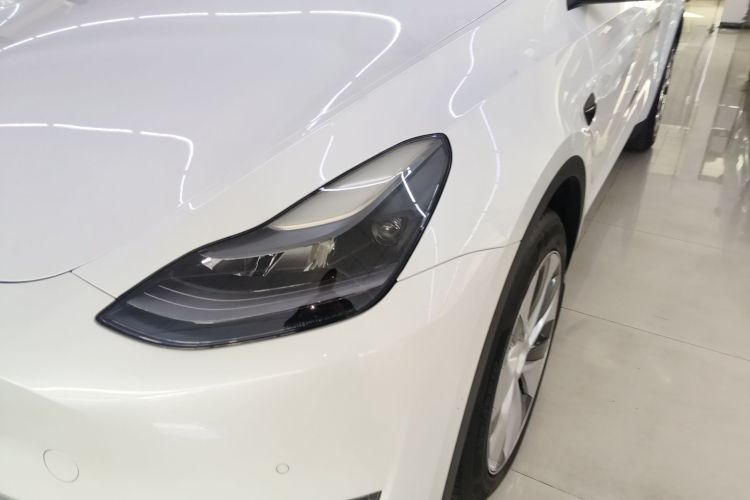 特斯拉 Model Y 2022款 长续航全轮驱动版局部细节36