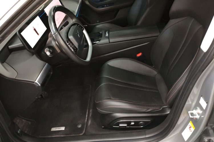 小鹏P7 2022款 480E中控内饰19