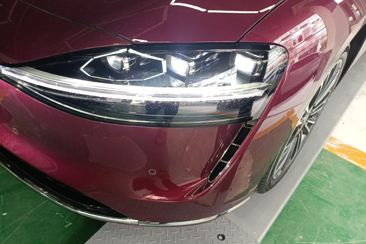 鸿蒙智行 享界S9 2024款 纯电 Ultra 四驱旗舰版局部细节36