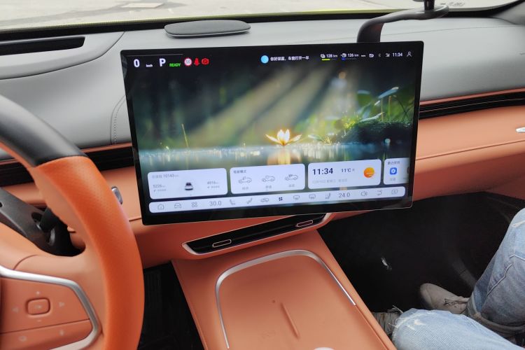 深蓝汽车 深蓝S07 2024款 285Max 乾崑智驾ADS SE增程版中控内饰16