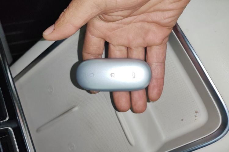 理想汽车 理想L7 2023款 Max中控内饰7001