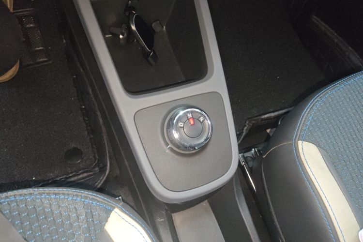 雷诺 e诺 2019款 e智型中控内饰18