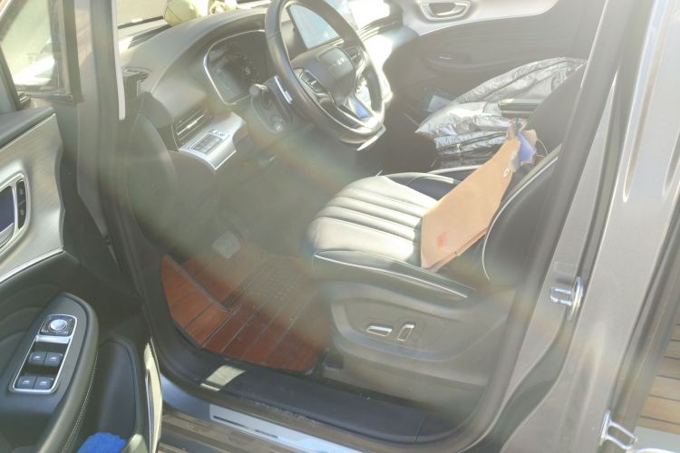 荣威iMAX8 2021款 400TGI Supreme系列尊荣版中控内饰20