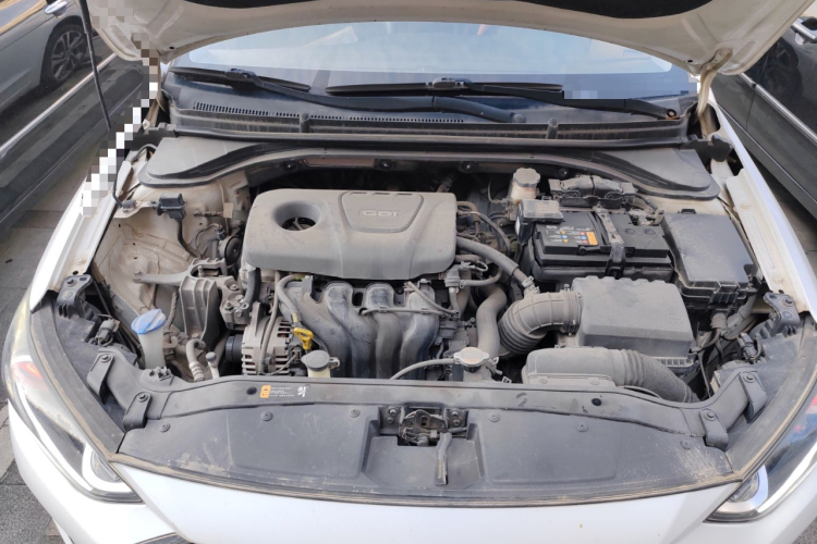 现代 领动 2016款 1.6L 自动智炫·精英型局部细节24