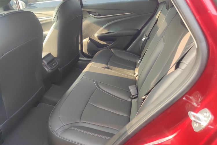 别克 英朗 2021款 改款 典范 1.5L 自动精英型中控内饰21