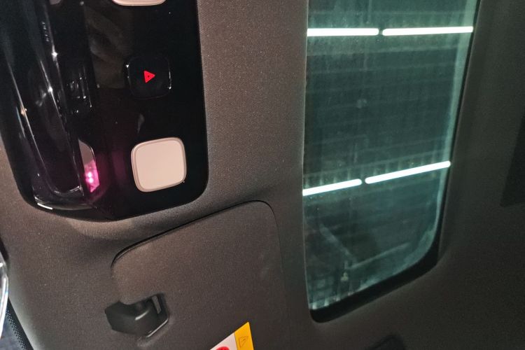 理想汽车 理想L9 2024款 Pro中控内饰22