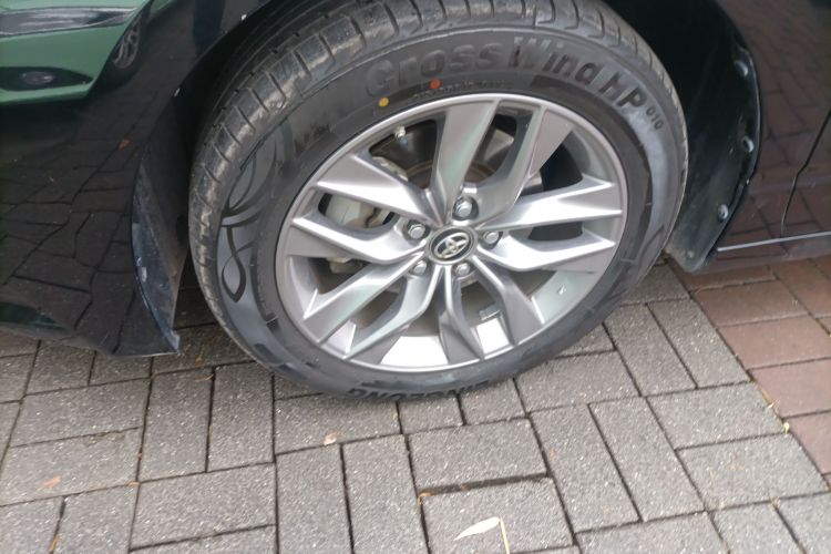 丰田 亚洲龙 2019款 2.0L 进取版 国VI车身外观6007