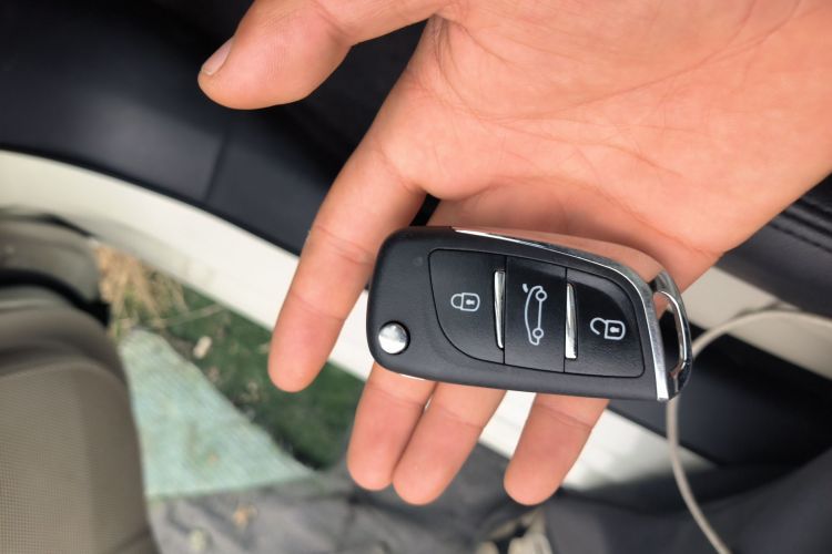 日产 轩逸 2019款 1.6XE CVT舒适版 国V中控内饰11