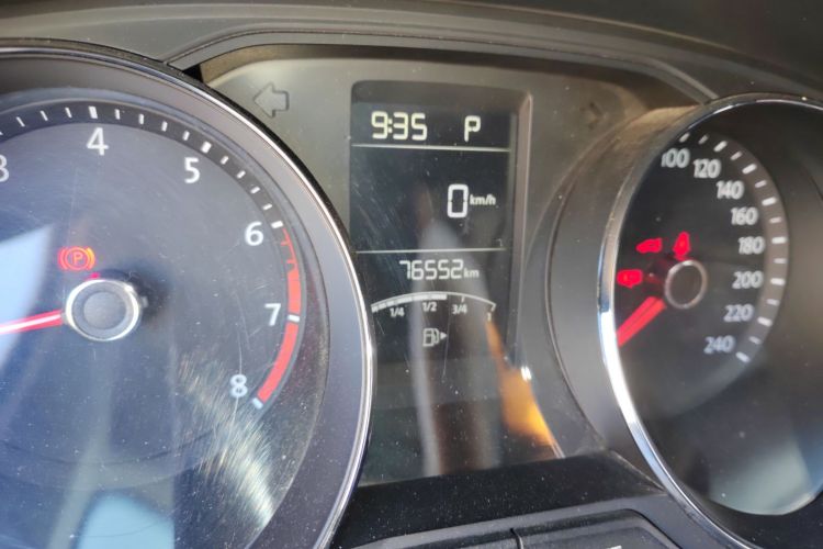 大众 朗逸 2017款 1.6L 自动舒适版中控内饰15