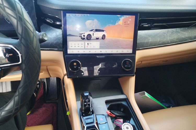 领克09 2021款 2.0T Ultra 六座中控内饰16