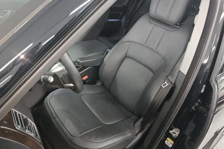 路虎 揽胜 2022款 3.0 L6 360PS 传世版局部细节19